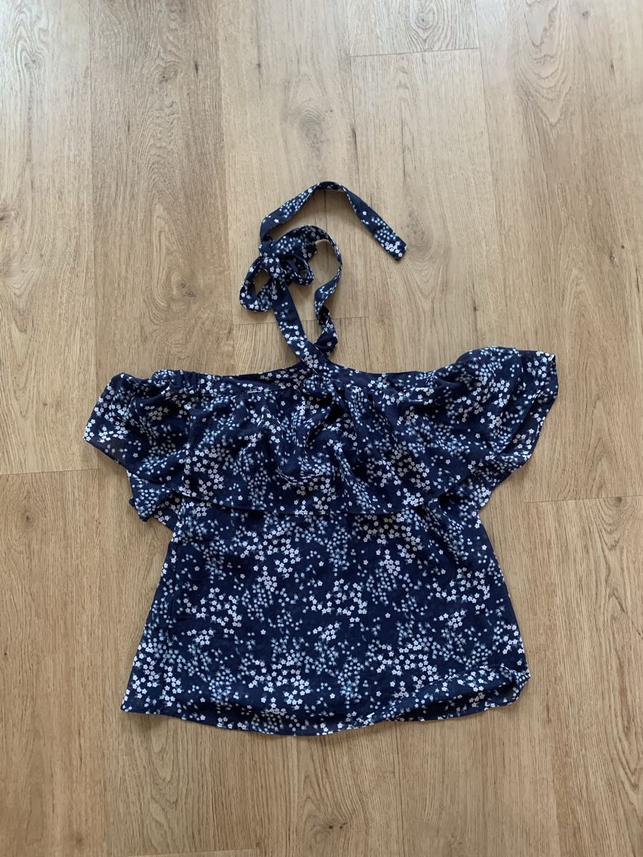 Michael Kors Top: Top épaules dénudées à fleurs Michael Kors – Nuovo (secondo la descrizione) da Genève venduto da vic_s9c5