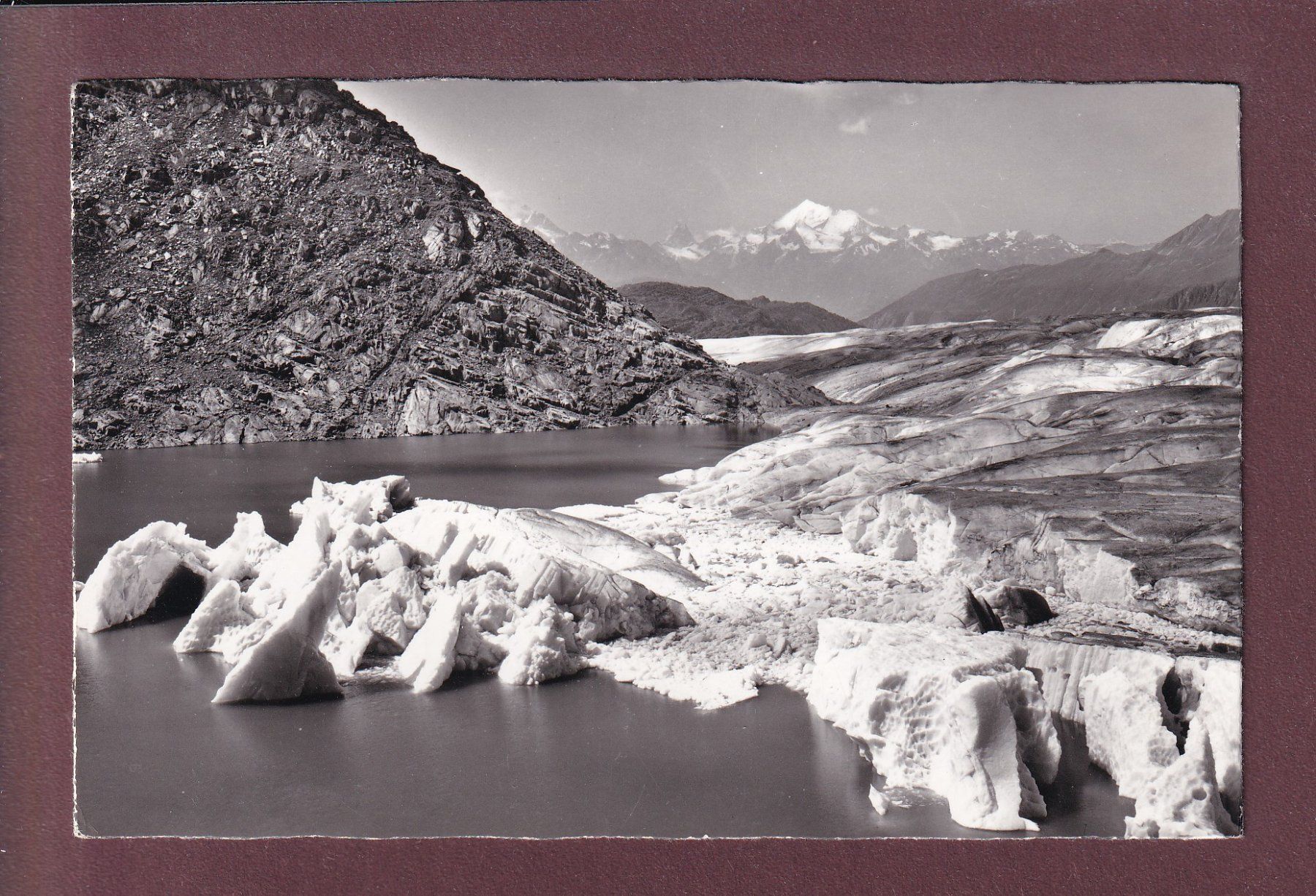 Cartoline postali: MÄRJELENSEE - Aletschgletscher - 1968 – Usato da Pully venduto da nicecards