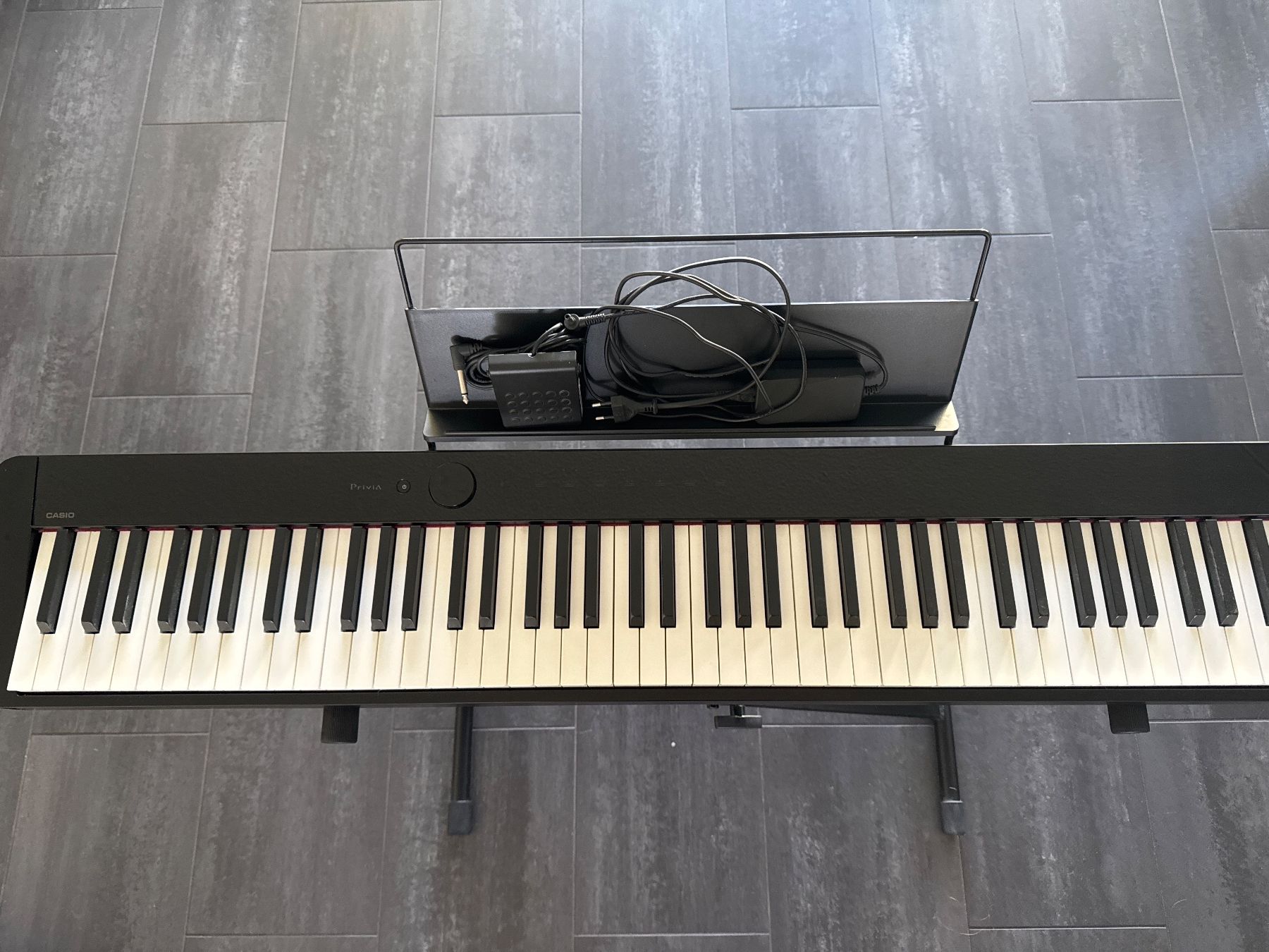 Casio Musikinstrumente: Casio PX-S1000 BK Digital Piano inkl. Ständer – Gebraucht aus Düdingen von Liznerd 1