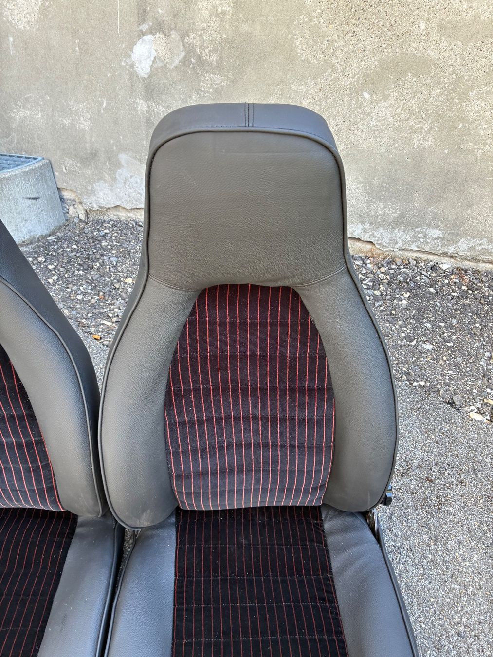 Porsche Tutti pezzi di ricambio auto: Porsche 911-944 -924 Sitze – Nuovo (secondo la descrizione) da Grenchen venduto da Netii10 4