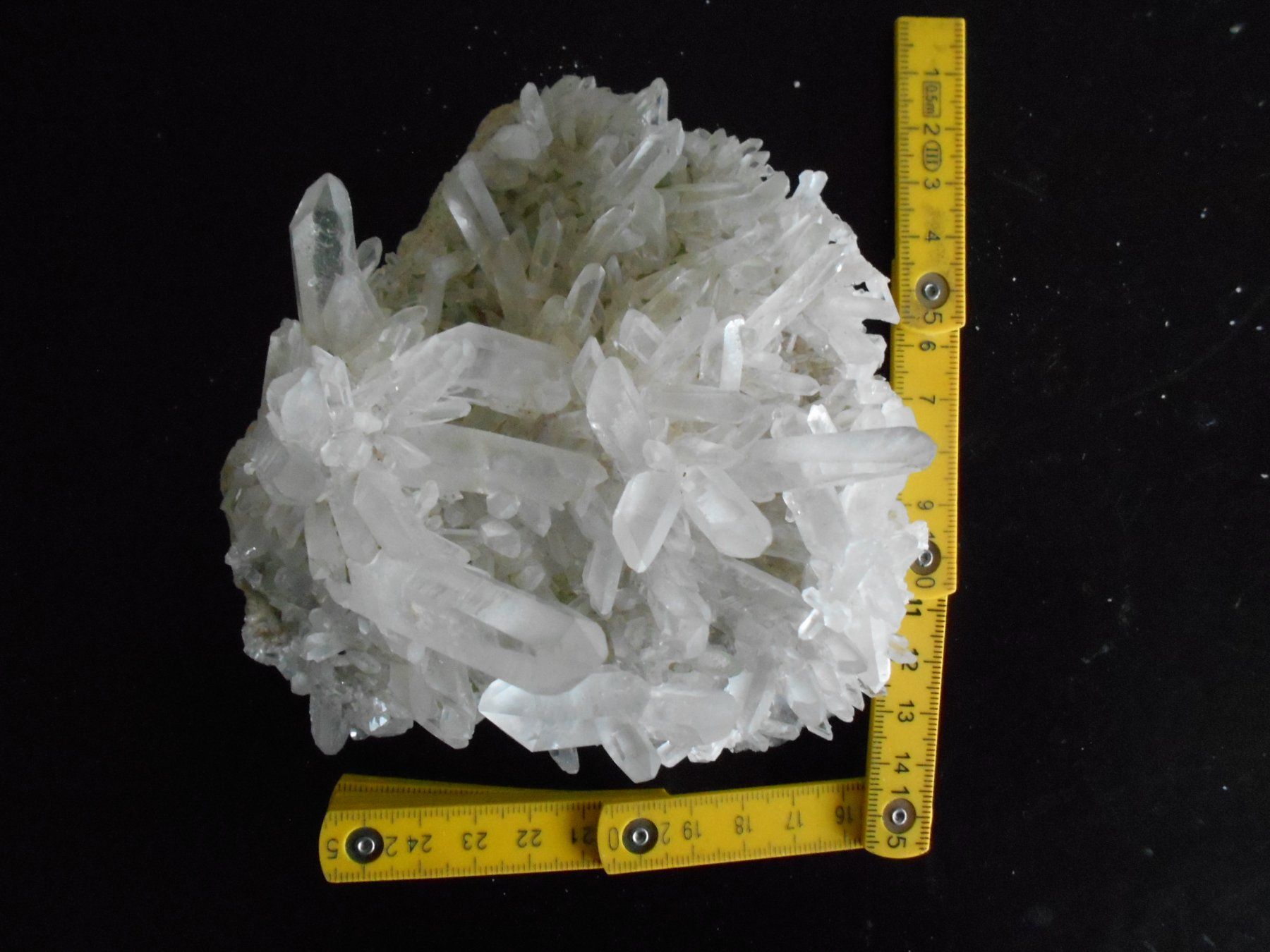Minerali & Pietre curative: Bergkristall Stufe Quarzstufe  ca. 666 gr – Nuovo (secondo la descrizione) da Zürich venduto da swisscristal01 5