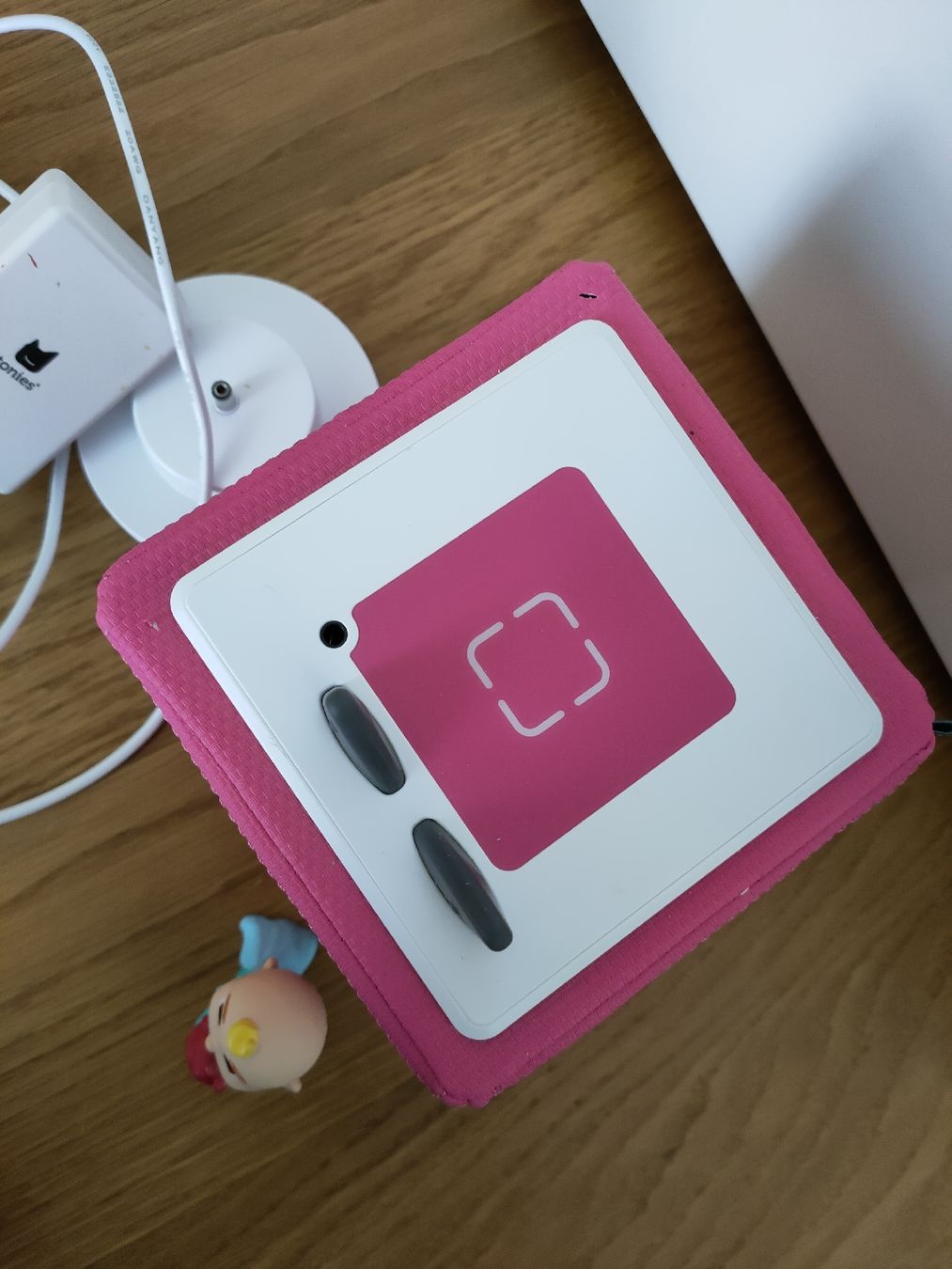 Tonies Giocattoli: Pinke Tonie Box mit Ladekabel – Usato da Steinhausen venduto da Rainbow19 3