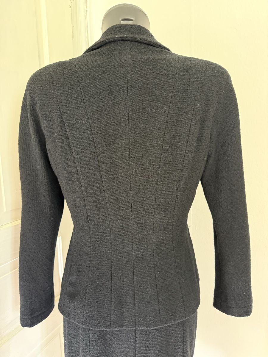 Chanel Giacche: CHANEL Jacket boucle black fr42 - great condition – Nuovo (secondo la descrizione) da Baden venduto da agora_newgeneration 8