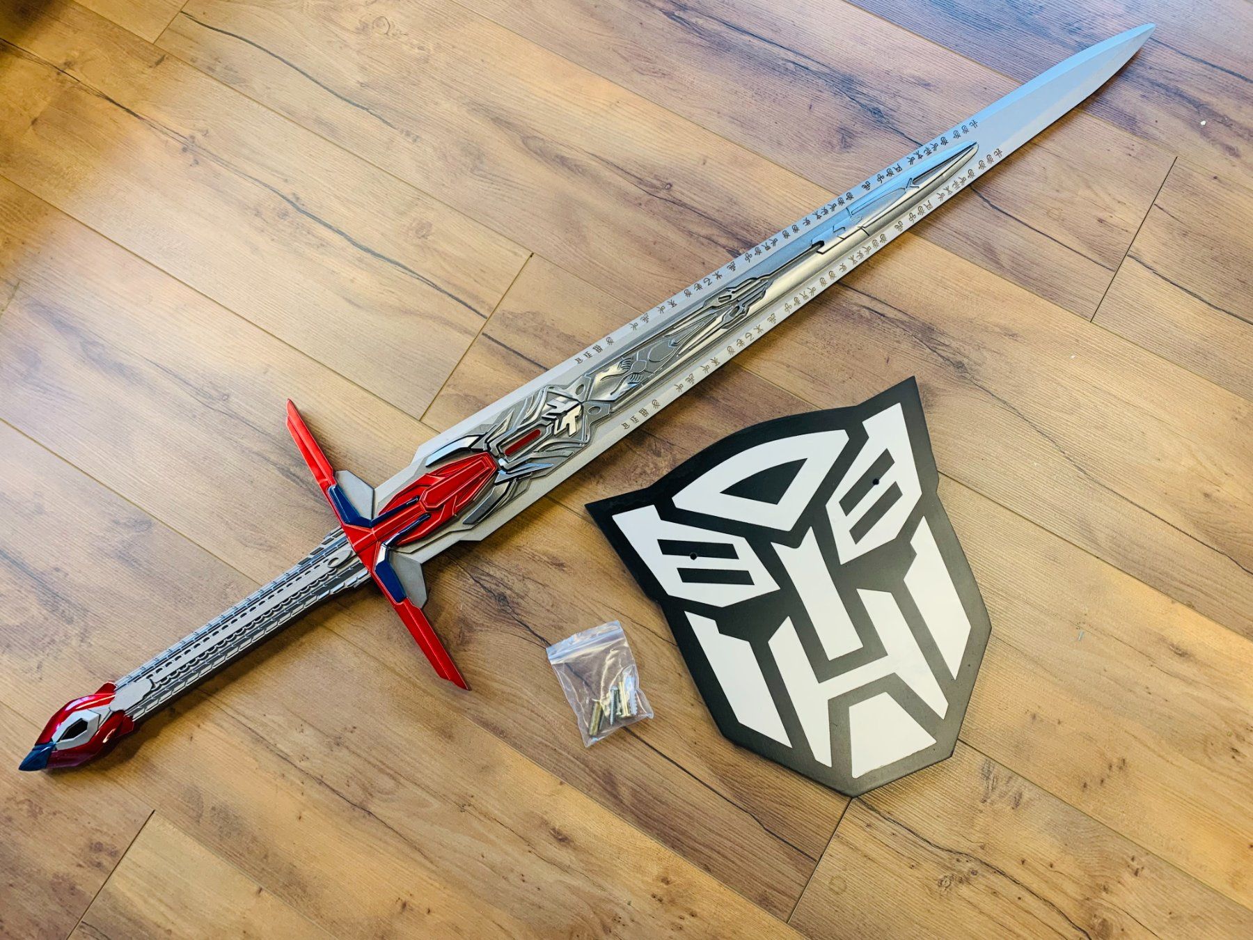 Altre raccolte & rarità: TRANSFORMERS Schwert aus Stahl 126cm NEU – Nuovo e nell'imballaggio originale da Bergdietikon venduto da shopAgent 1