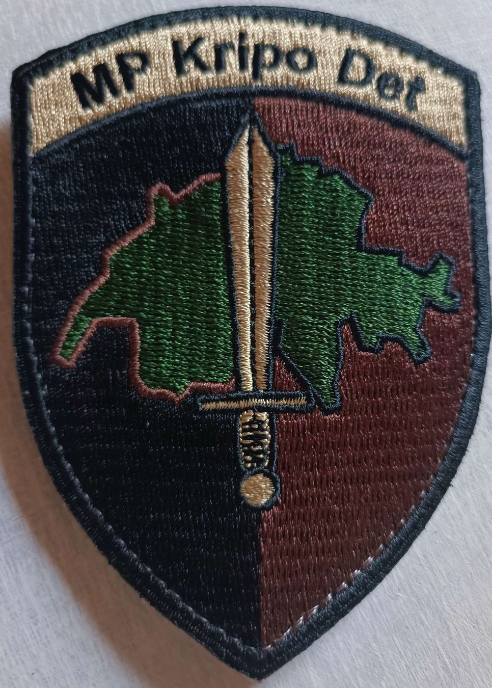 Schweizer Armee Placchette & Badge: MP Kripo Det Schweiz Militär – Usato da Aarburg venduto da mat_66gq