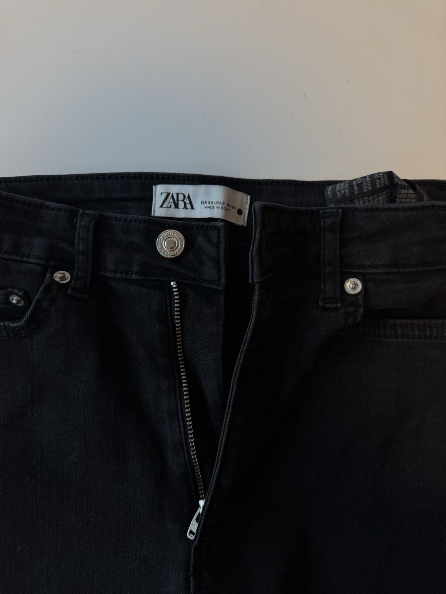 Zara Jeans: Zara High Rise Flare Jeans, extra lang – Neu (gemäss Beschreibung) aus Zürich von forestF4iry 3