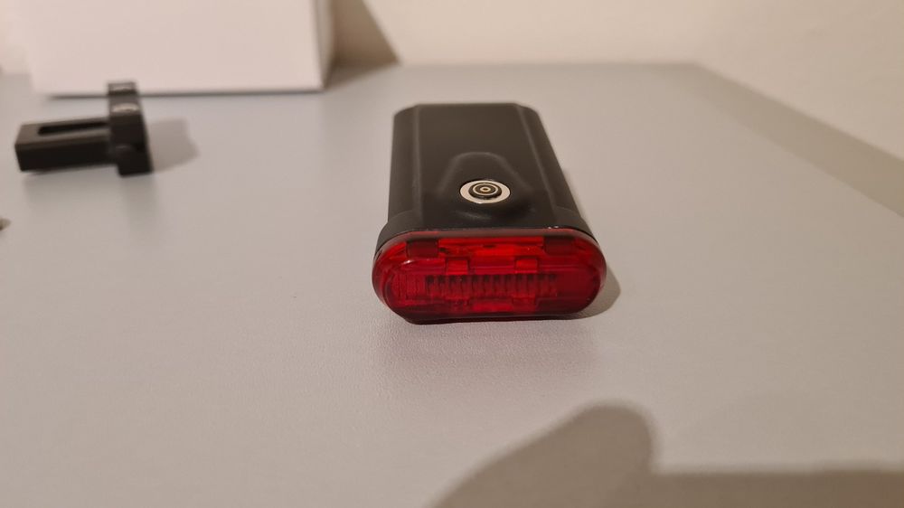 Lupine C14 SP 45 Lumen Lupine Fanale Posteriore C14 SP Per E-Bike - 45 Lumen, Montaggio Reggisella, Impermeabile IP68, Compatibile Shimano E Bike Headlight