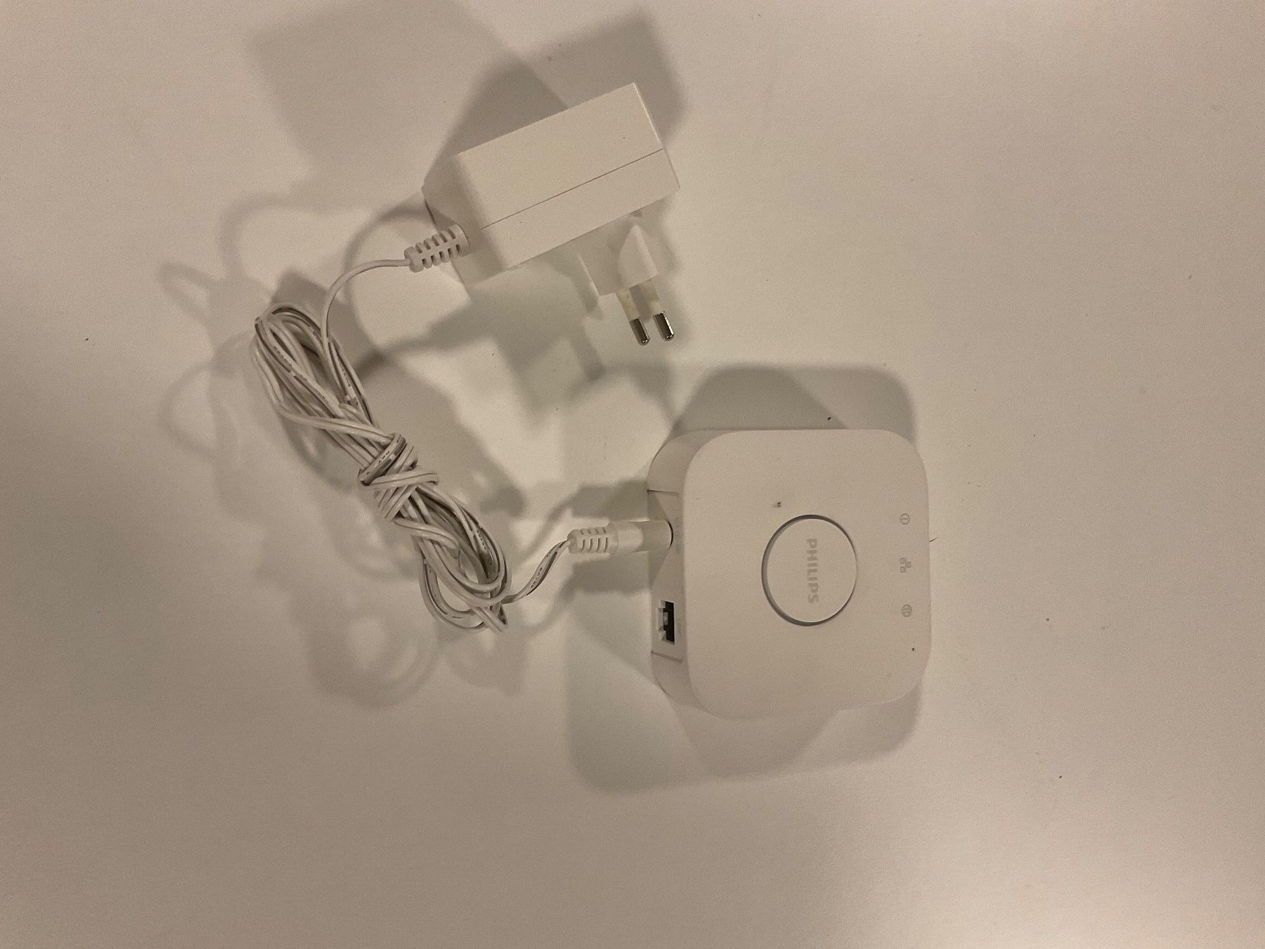 Philips Lampen: Philips Hue Bridge – Gebraucht aus Buchs SG von hol_m8bj 1