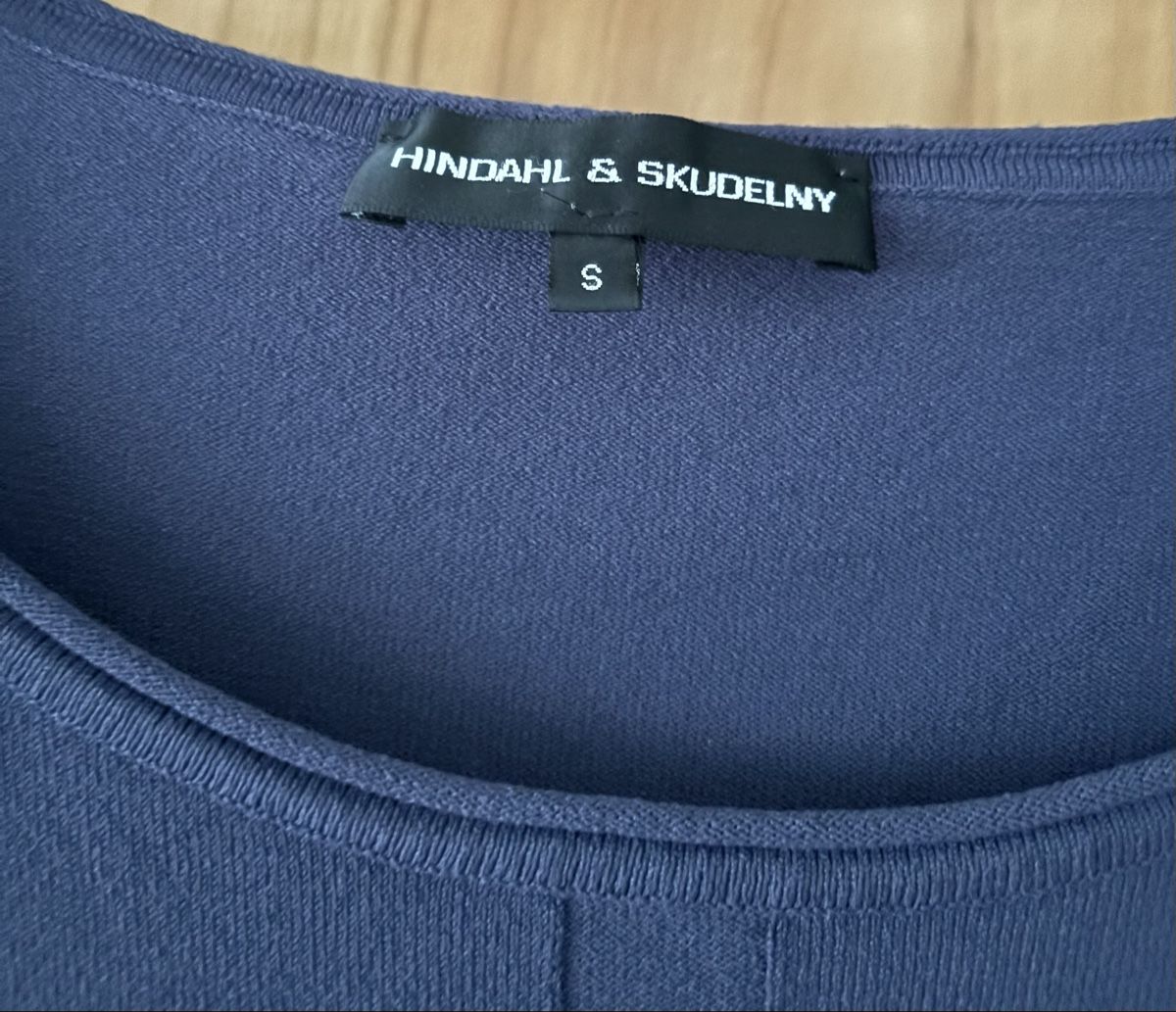 Pulls & Sweat-shirts: HINDAHL & SKUDELNY Pullover dunkelblau Grösse S – D'occasion à Langenthal par allodola28 1
