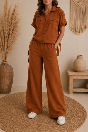 ENSEMBLE CHEMISE ET PANTALON MARRON