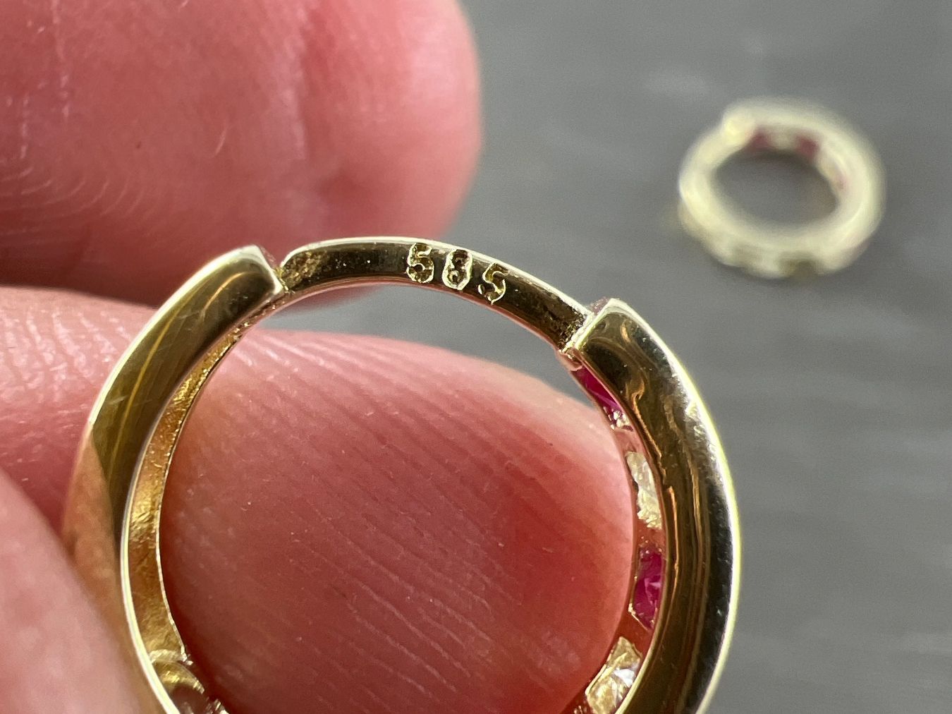 Boucles d'oreille: Creolen 585 Gold – D'occasion à Niederuzwil par leo_8857 1