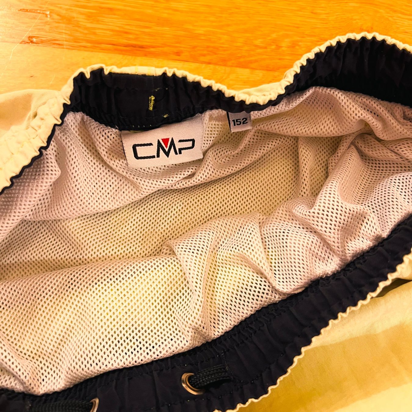CMP Costumi da bagno: Badeshorts CMP Hellgrün/Hellgelb Grösse 152 – Usato da St. Gallen venduto da el_Muro 3