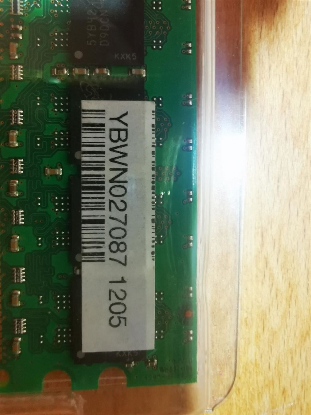 Memory / RAM: Micron 1x1GB DDR2 PC2-4200U RAM – Gebraucht aus Buchs ZH von Sutoris 1