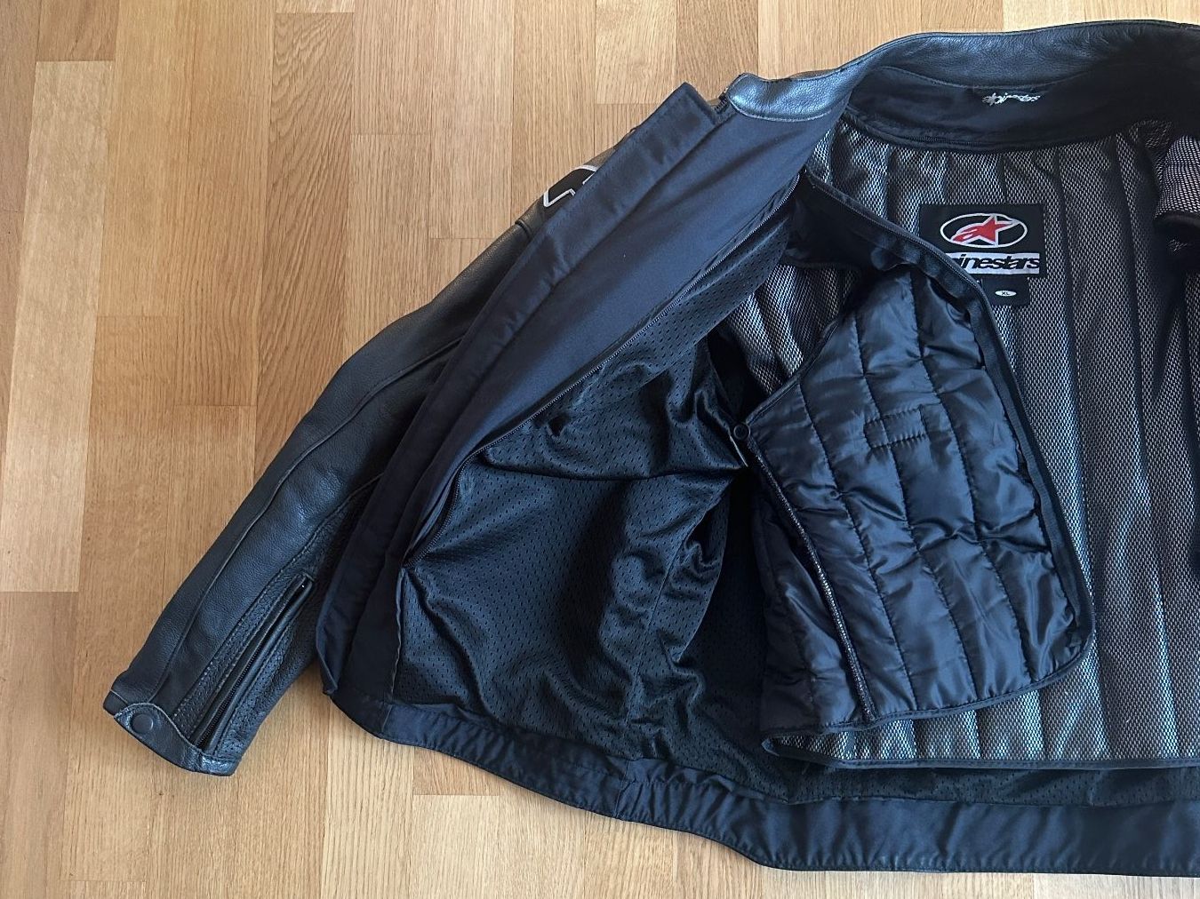 Alpinestars Giacche: Alpinestars Lederjacke Black Label – Usato da Brügg BE venduto da Jeepeeone 3