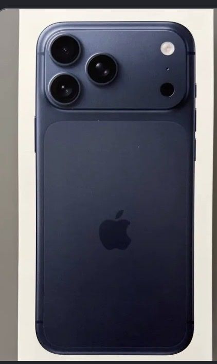 Apple Handys / Smartphones: iPhone 17 Pro Max DeepBlue 256Gb Post New BundlePackage – Neu (gemäss Beschreibung) aus Onex von ZoogZoogShop 2