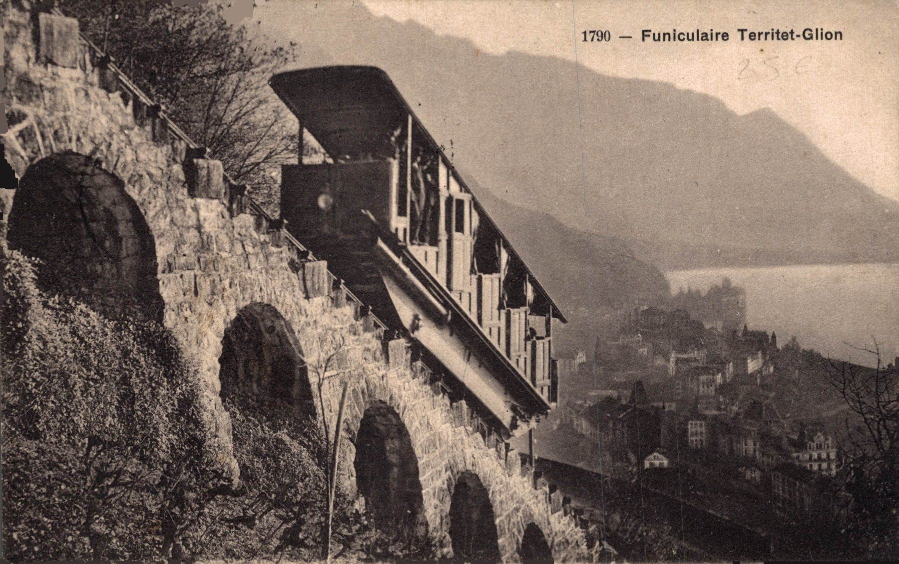 Cartoline postali: Funiculaire Territet-Glion – Usato da Bronschhofen venduto da Astore