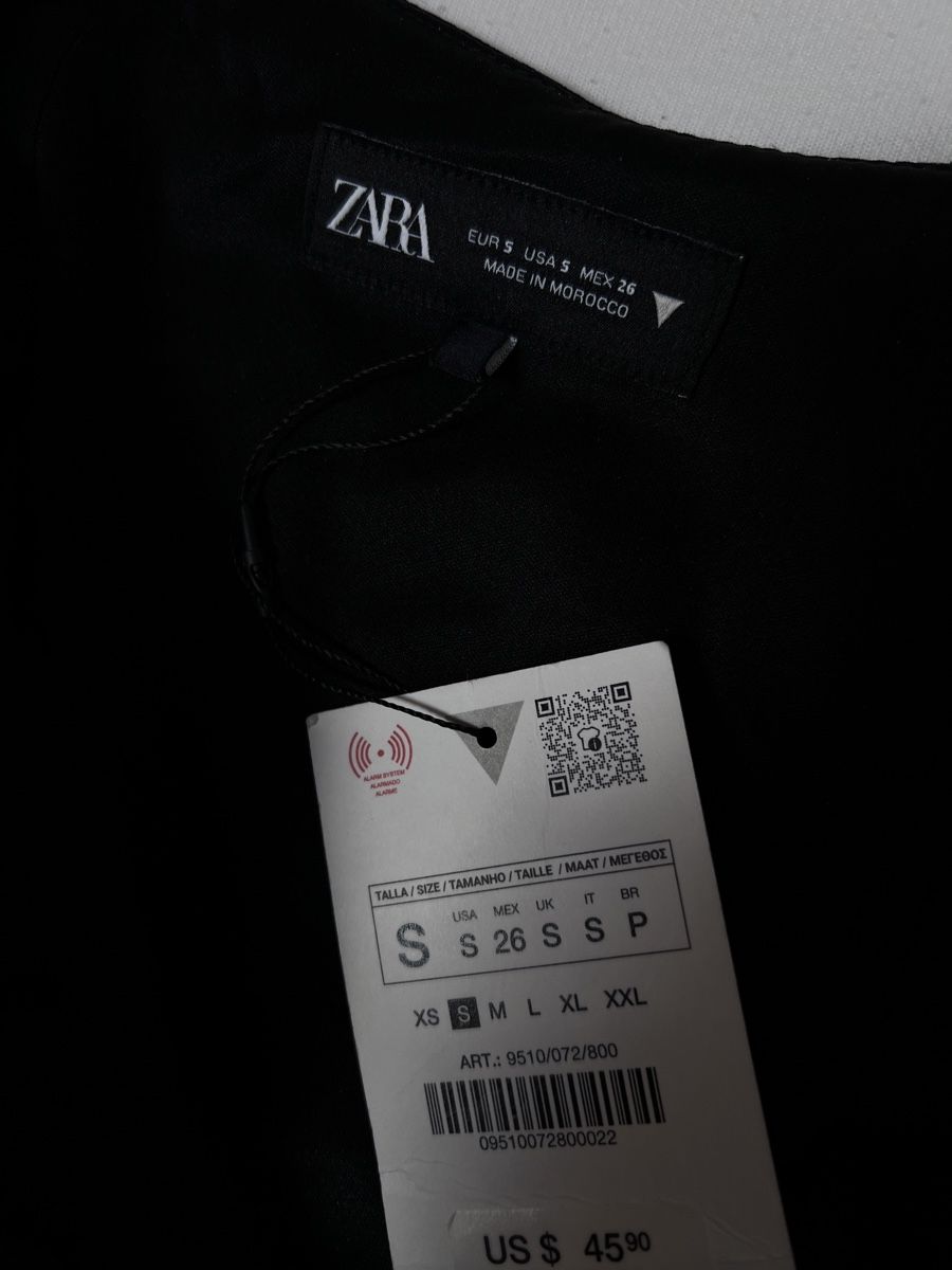 Zara Tops: Zara Samt Top Gr. S - Neu – Neu und originalverpackt aus Menzingen von nas_6ncr 3