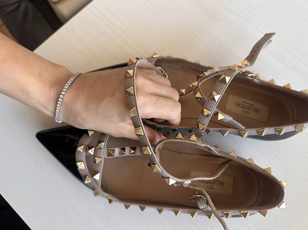 Scarpe da donna: Valentino 37 – Usato da Paradiso venduto da AlexaRoxana 1