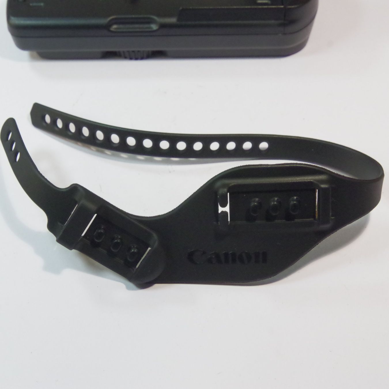 Canon Fotocamera: Canon Akkugriff BP-8 neuwertig – Nuovo (secondo la descrizione) da Erlinsbach venduto da foto_5018 3
