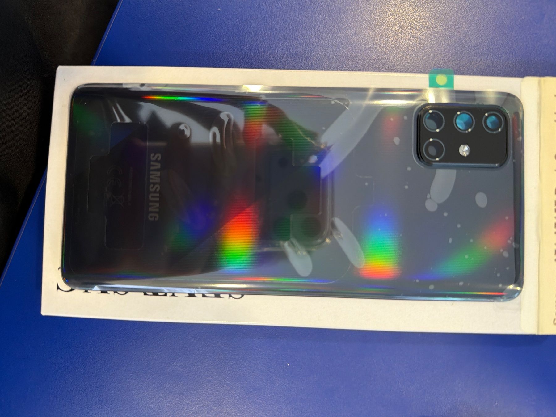 Cover & Protezioni schermo: Samsung Galaxy A71 Back Cover Ersatzteil Black – Usato da Aarau venduto da RAMESTORE