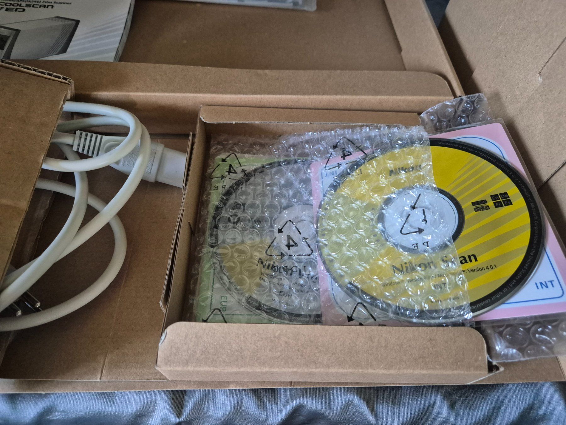 Scanner: Nikon Coolscan V ED 4000 dpi – Usato da Essertes venduto da onezoneplay 7