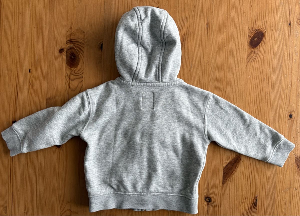 Gap Maglioni & Felpe: GAP Baby Kapuzenpullover, Grösse 12-18 Monate – Usato da Zollikon venduto da Xblanka 1