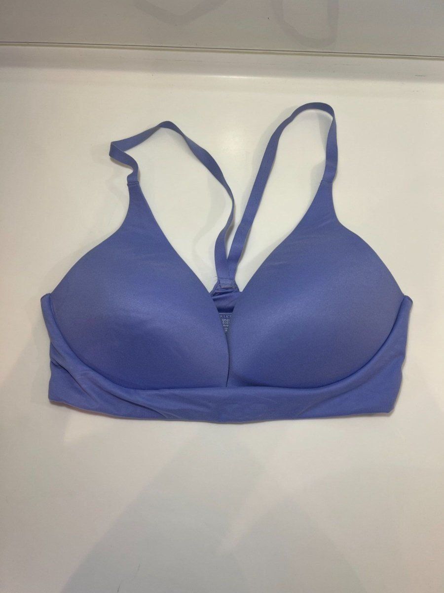 Victoria's Secret Autres dessous: Victoria's Secret Lightly lined plunge, Size 32D – D'occasion à Muri b. Bern par SigridW