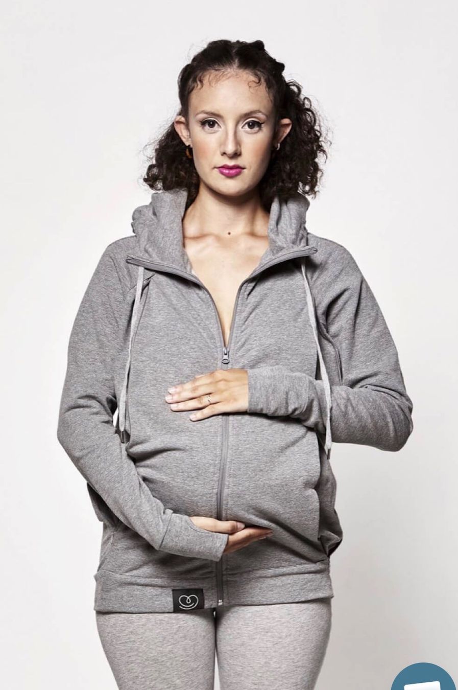 Pullover & Sweatshirts: Hoodie von Love Radius – Gebraucht aus Auvernier von E111 2