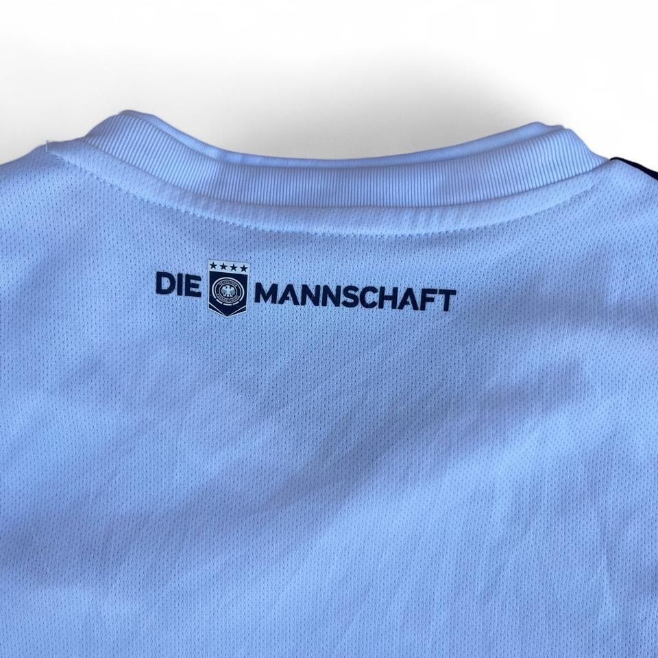 Adidas Leibchen & Hosen: Deutschland Trikot 2014 Adidas – Gebraucht aus Riehen von RESTREET 4