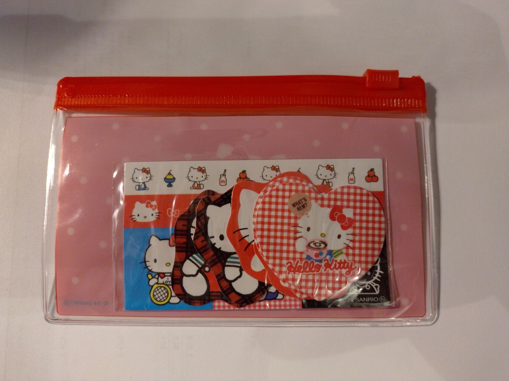 Sanrio Sticker: Hello Kitty Case mit Stickers Sanrio – Nuovo e nell'imballaggio originale da Siebnen venduto da greenpingu 1
