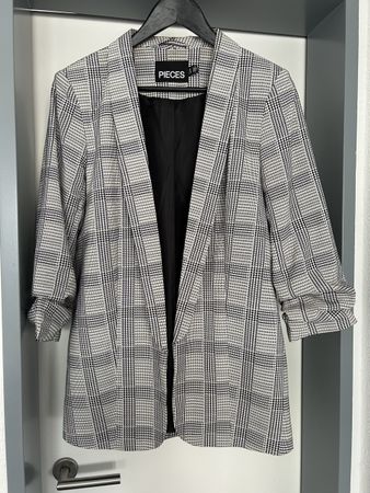 Blazer von Pieces, Grösse M, schwarz-weiss 
