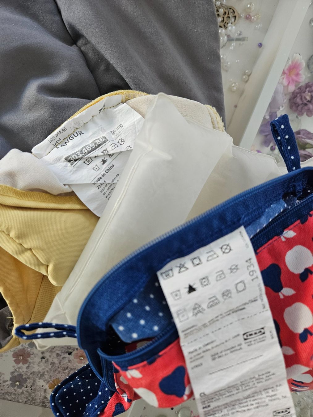 Ikea Seggioloni: Ikea Hochstuhl Sitzbezug 2 mal Langur – Usato da Unterägeri venduto da Sleepbear 3