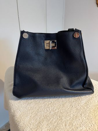 Handtasche