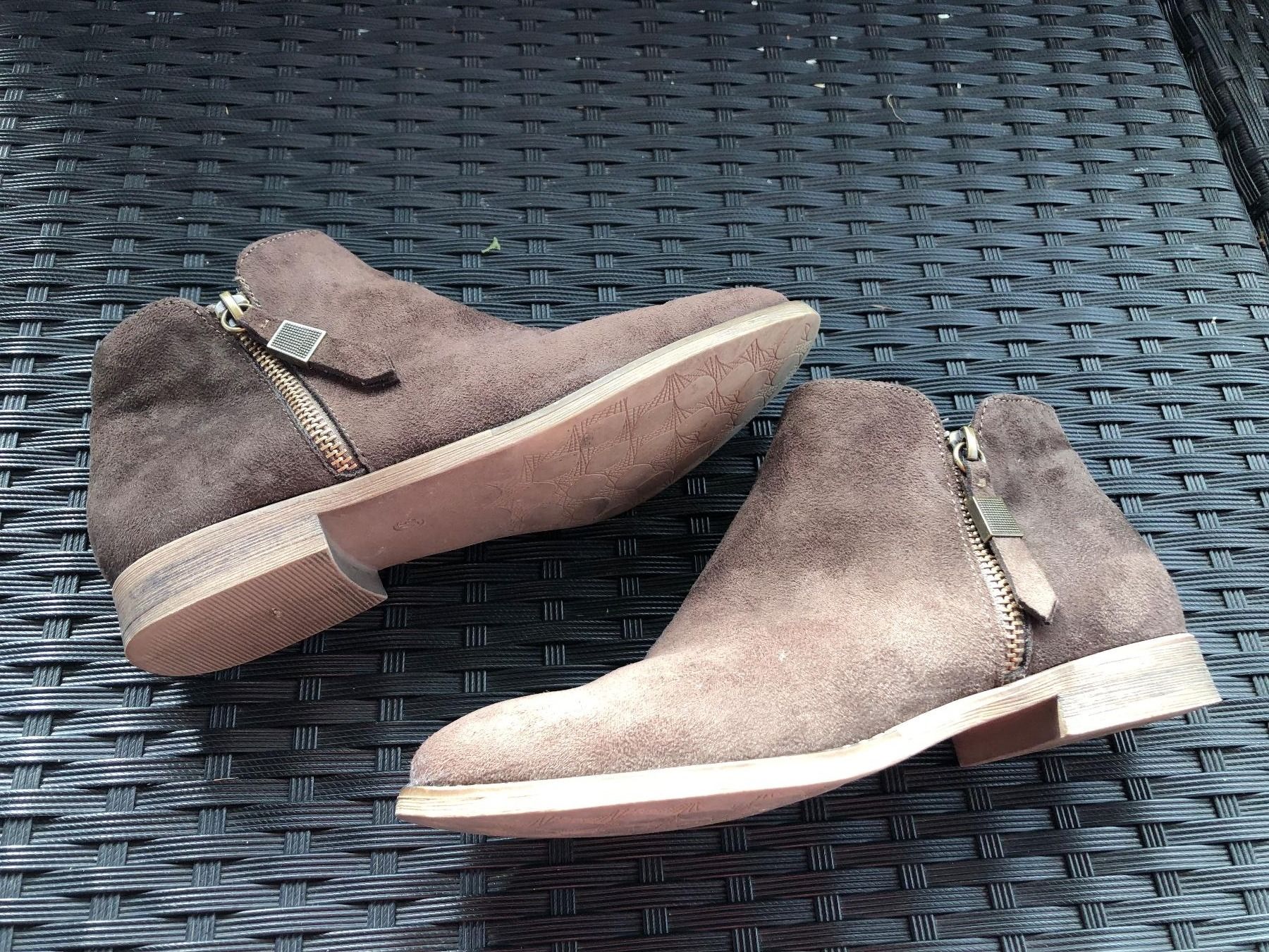 Damenschuhe: Braune Wildleder Stiefeletten Gr. 37 – Gebraucht aus Schübelbach von Dolly990_2 2