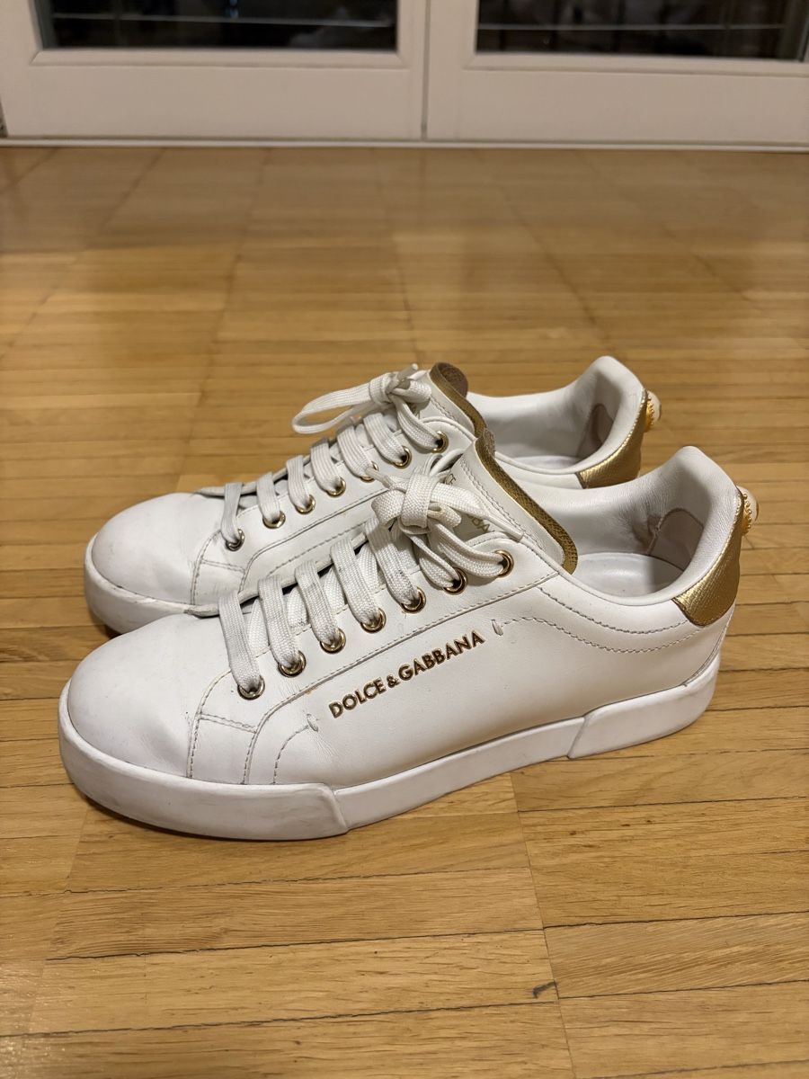 Dolce & Gabbana Scarpe da donna: Dolce & Gabanna Sneaker weiss gold – Usato da Herisau venduto da ogkosta