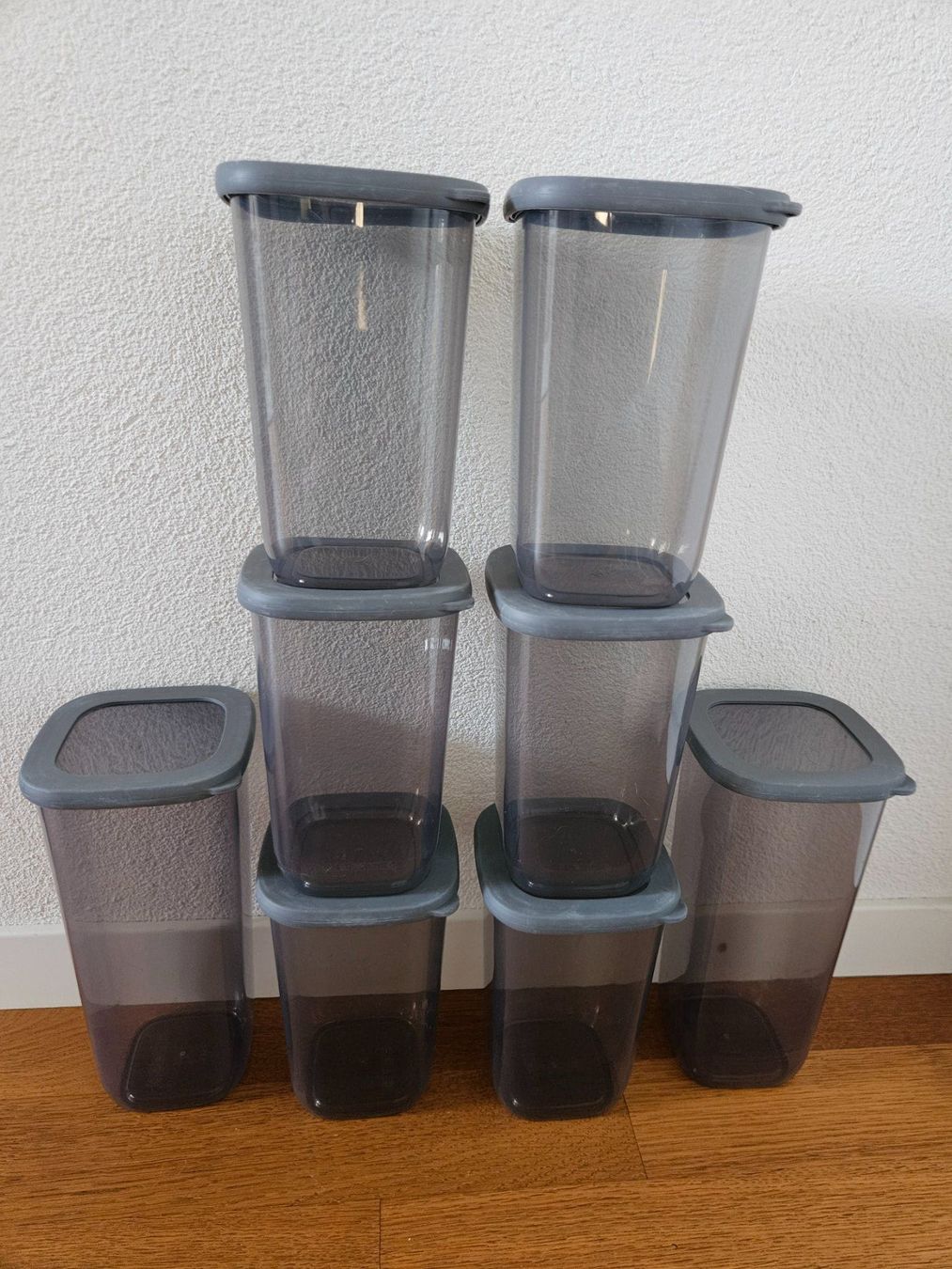 Contenitori & Simili: Grosse Vorratsdosen Aufbewahrung Behälter Boxen Tierfutter? – Usato da Birmensdorf ZH venduto da Wendepunkt... 1