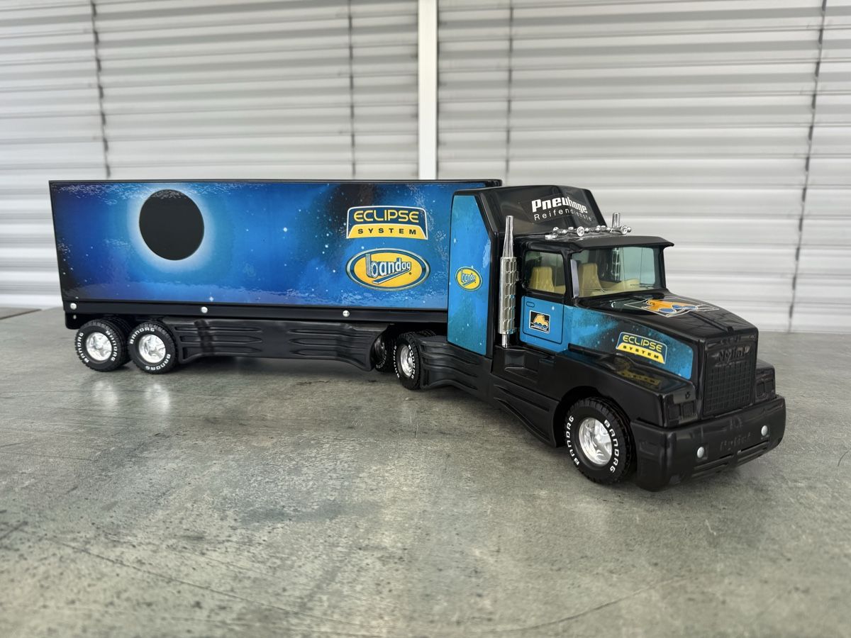 Kits de montage: LKW Modellauto 1 : 50 – D'occasion à Sarnen par Camaro74