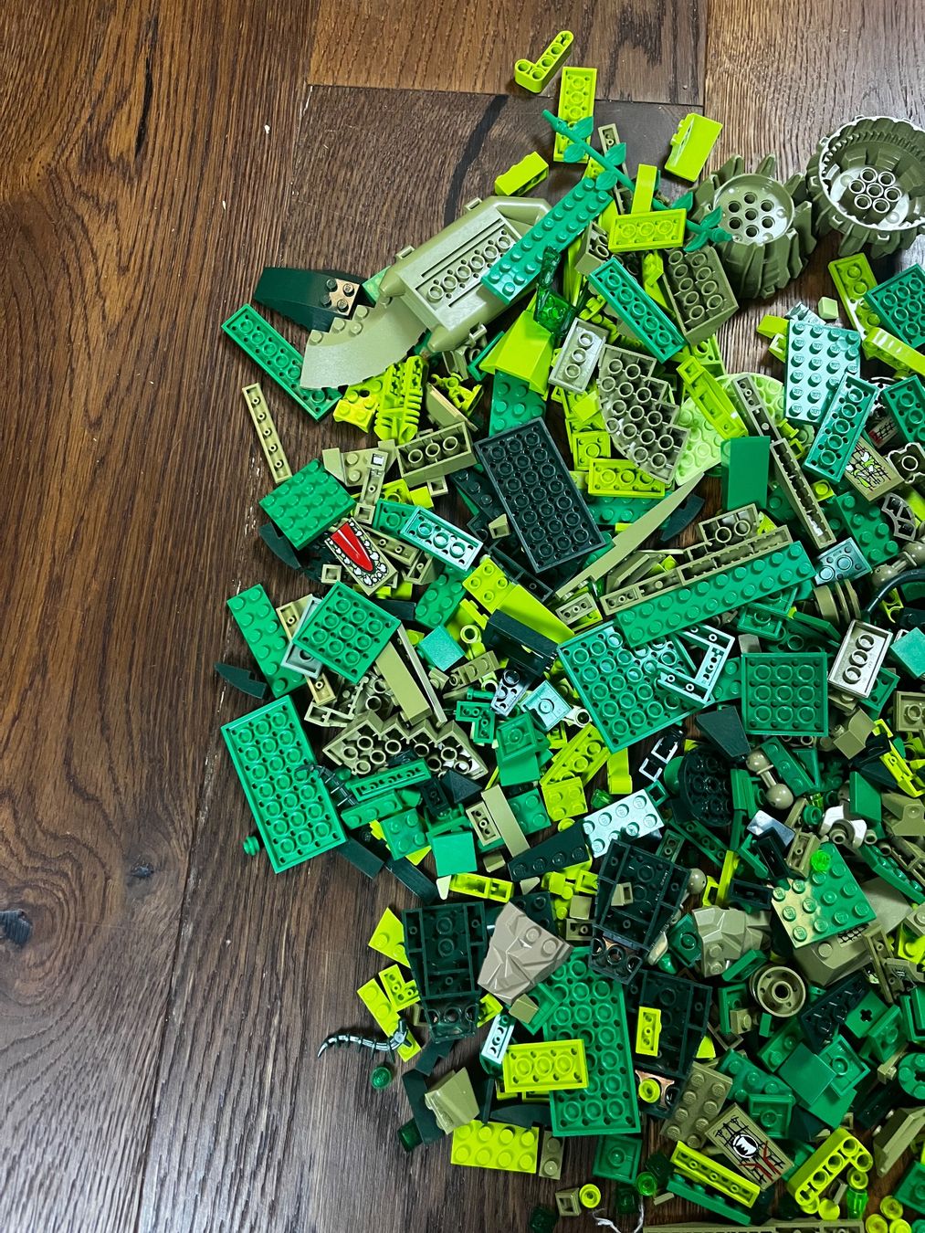 Lego Giocattoli: Lego diverse hell und dunkel grüne Teile – Usato da lindau venduto da Technick 2