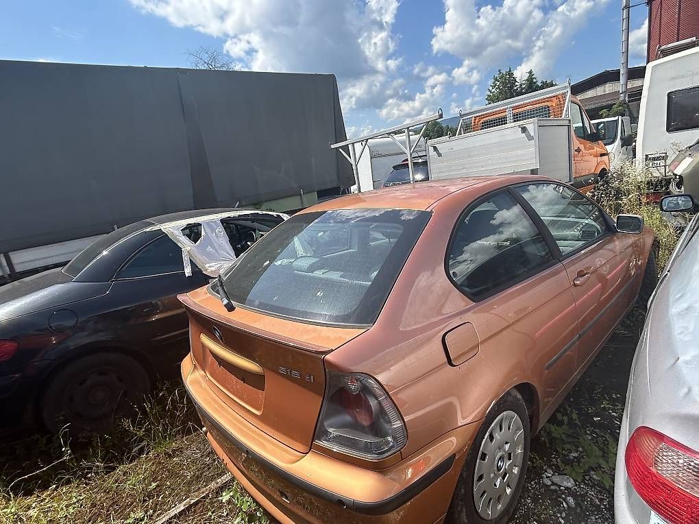 Autos: BMW 316 Benzin Schalter 115PS coupe – Gebraucht aus Biel/Bienne von MS90s