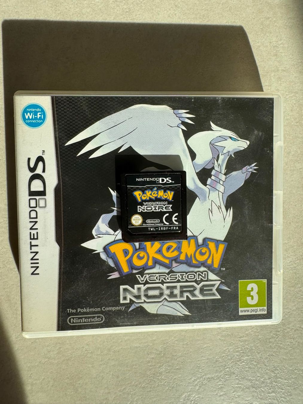 Pokémon Jeux: Pokémon Version Noire - DS - Version FR - Complet en boîte – D'occasion à Cossonay-Ville par ric_s229