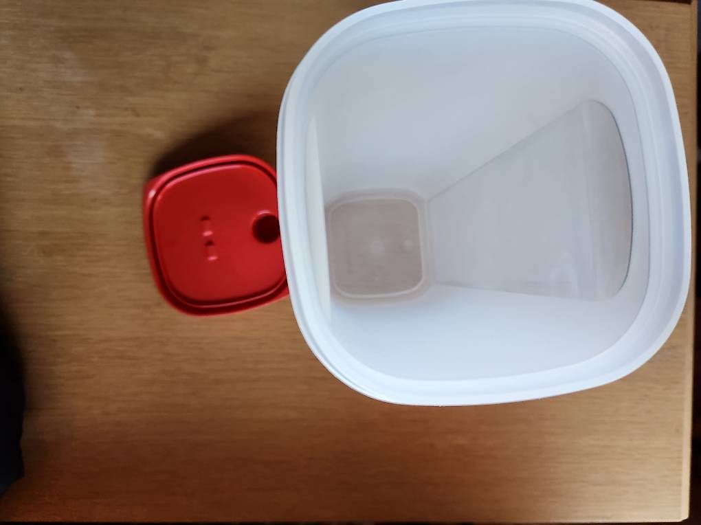 Tupperware Contenitori & Simili: Tupperware SLIM Krug 2l Top – Nuovo (secondo la descrizione) da Gstaad venduto da Meiel2020 3