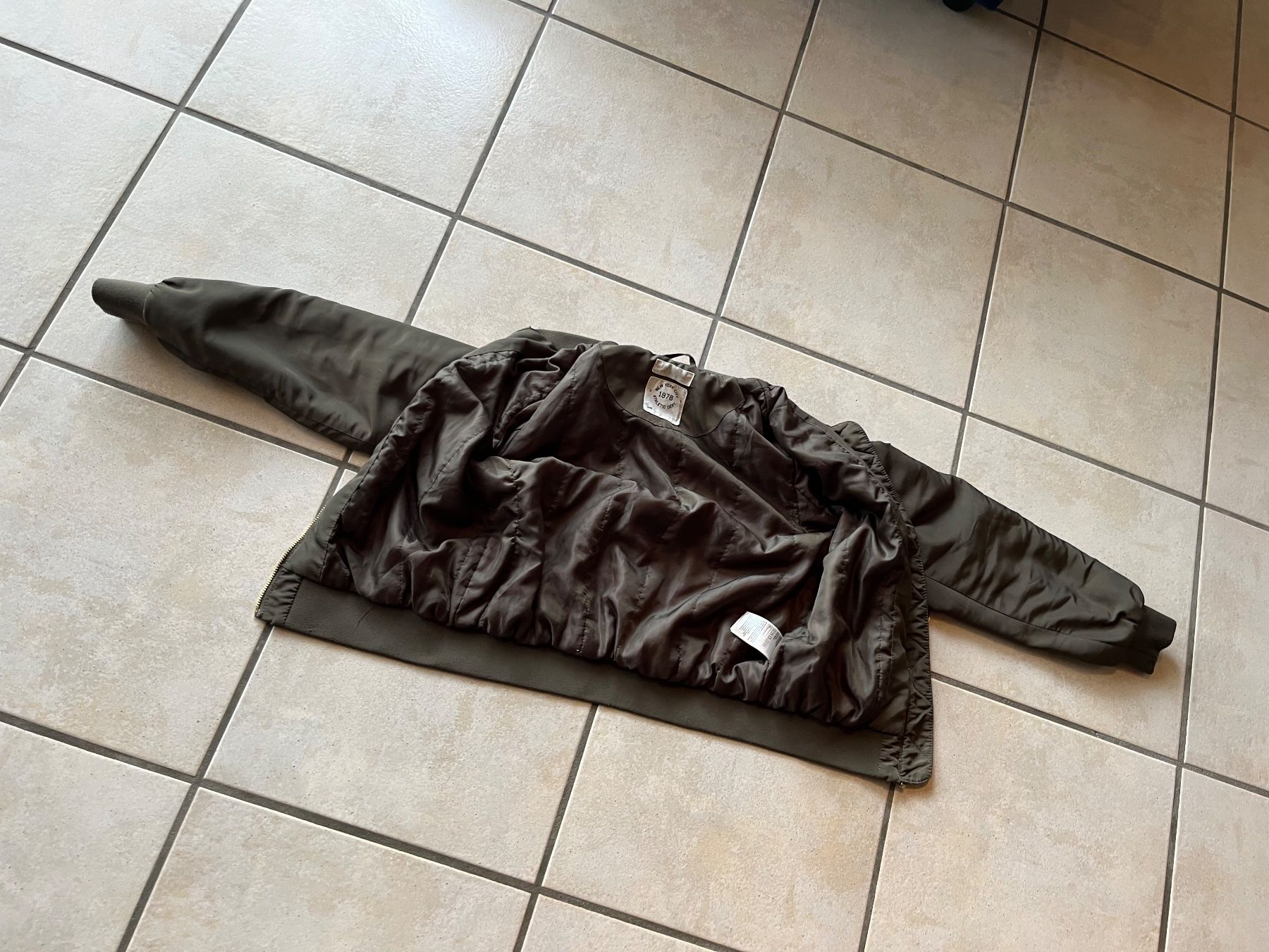 H&M Giacche & Cappotti: Blouson 152 H&M  vert militaire – Usato da Orpund venduto da Mary8972 8