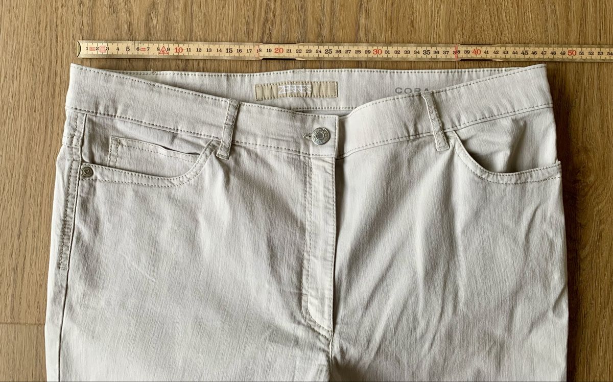 Pantaloni: Pantalon Zerres, beige, taille 46 – Usato da Port venduto da granitod 1