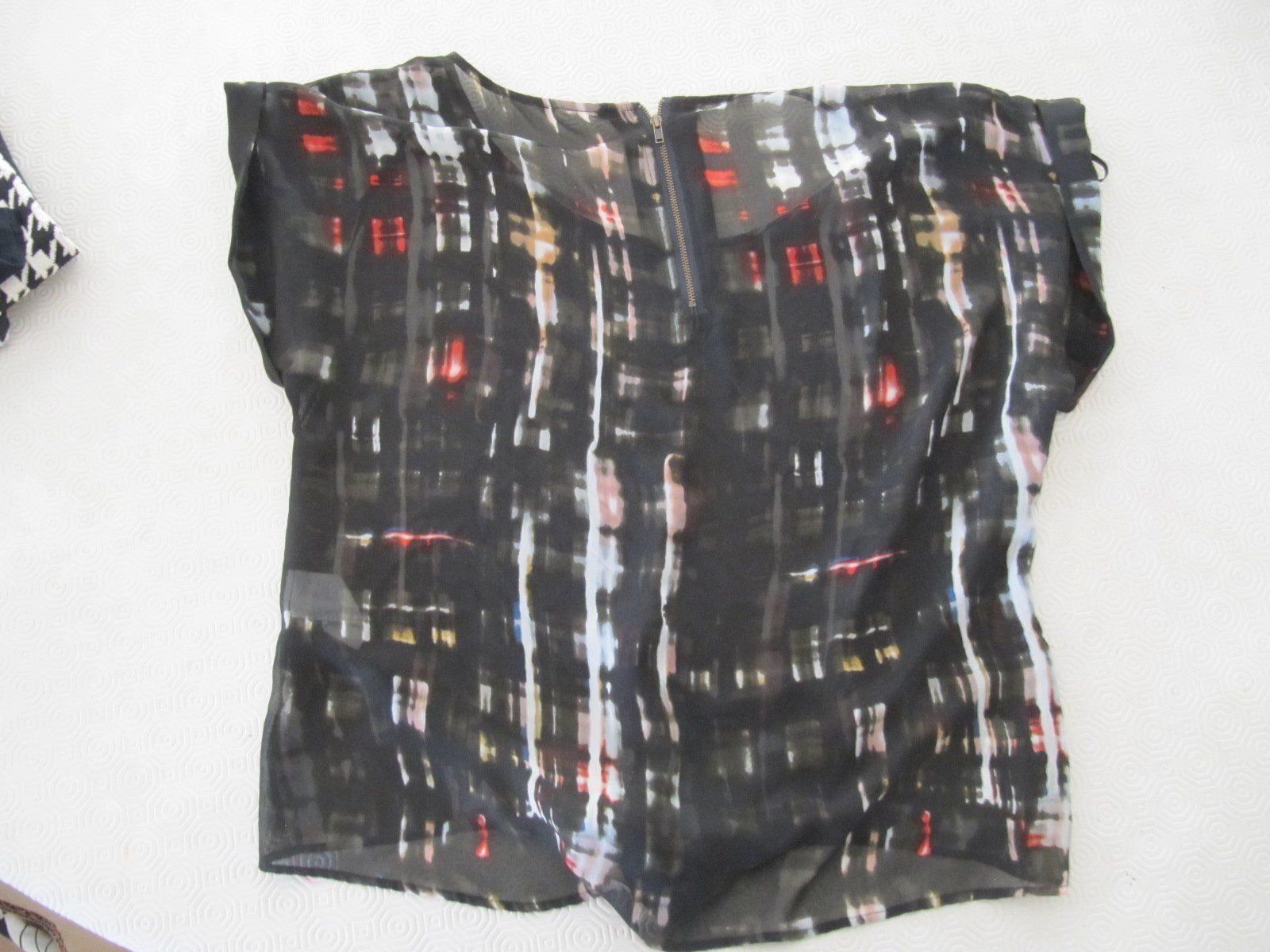 T-Shirts: t-shirt transparent léger tg. 44 – Gebraucht aus Arbedo von nadia1973 4