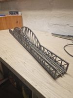 Modellbahn Brücke Märklin mit Gleisen Spur H0