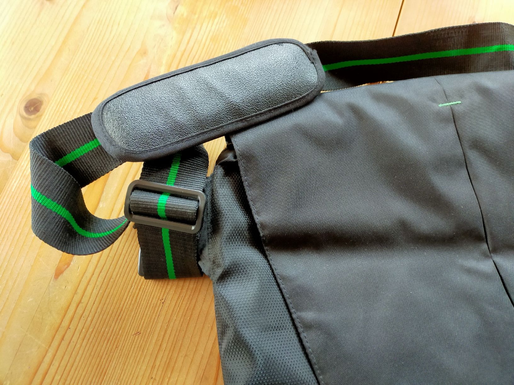 Borse: Laptoptasche NEU – Nuovo (secondo la descrizione) da Oberhofen TG venduto da tryxta 2