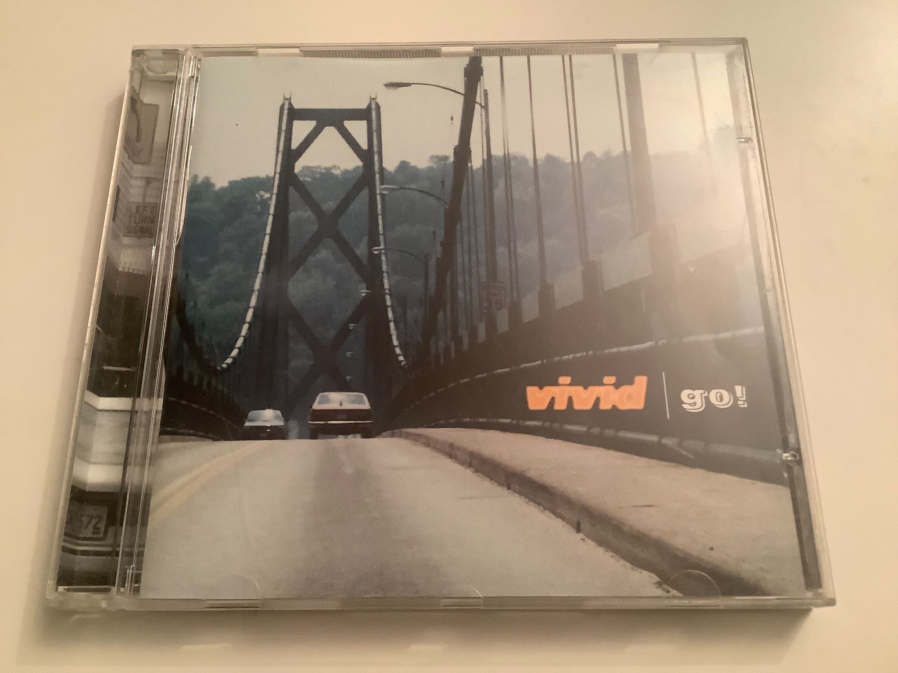 CD: Vivid / go! / 1997 – Usato da Dübendorf venduto da Shreck