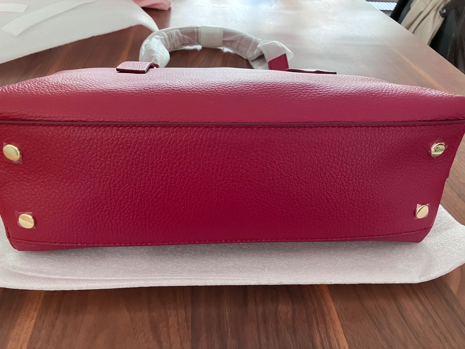 Coccinelle Borse da donna: NEU Coccinelle Tasche Leder – Nuovo e nell'imballaggio originale da Windisch venduto da Lyudmila01 7
