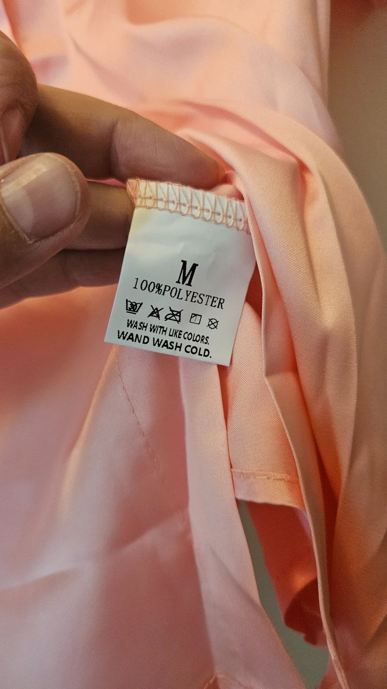 Camicette: Camicetta rosa chiaro tg.M poliestere – Usato da Melano venduto da H-Sara 2