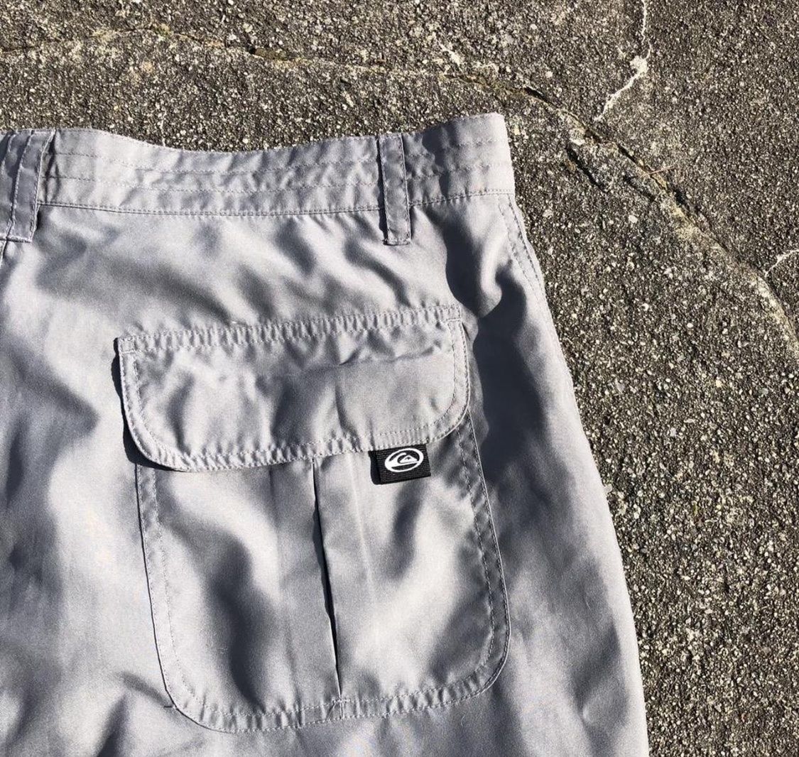 Billabong Pantaloni: retro Billabong shorts – Usato da Fribourg venduto da ann_l9b7 6
